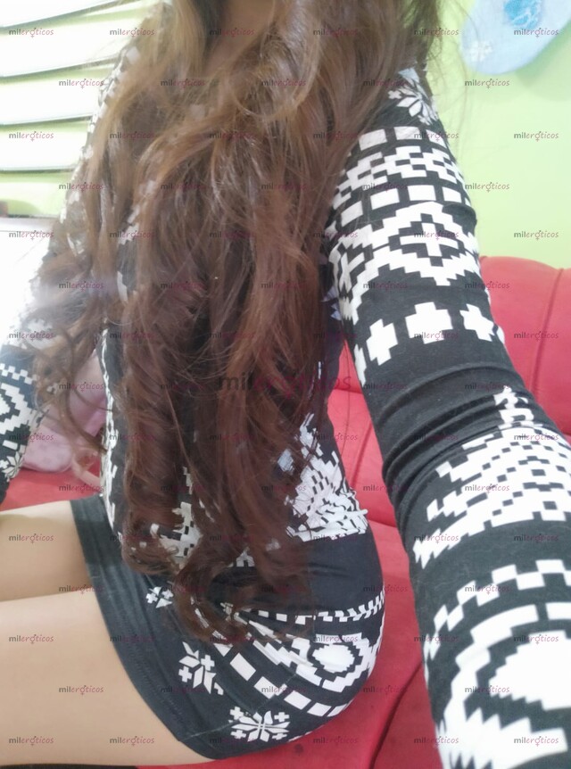 FOTOS DE ANGY PIESITOS CHICA GUAPA BUENISIMA ONDA LA PASARÁS RIQUISIMO