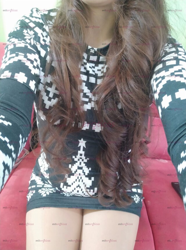 FOTOS DE ANGY PIESITOS CHICA GUAPA BUENISIMA ONDA LA PASARÁS RIQUISIMO