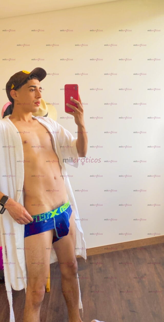 FOTOS DE HOLA MI NOMBRE ES MATEO TENGO 24 AÑOS SOY 100% VERSÁTIL ME GUSTA EL BUEN SEXO