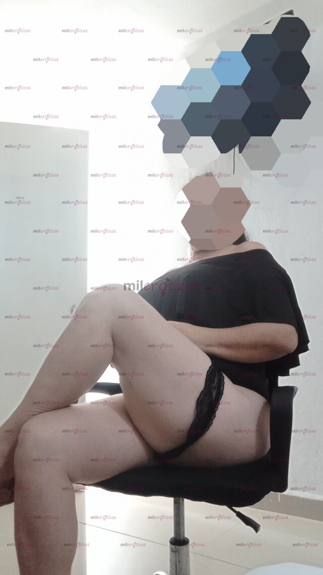 FOTOS DE ESTARÉ POCOS DÍAS AQUÍ SOLO CABALLEROS CERIOS Y SOLVENTES PORFAVOR SOY REAL BB