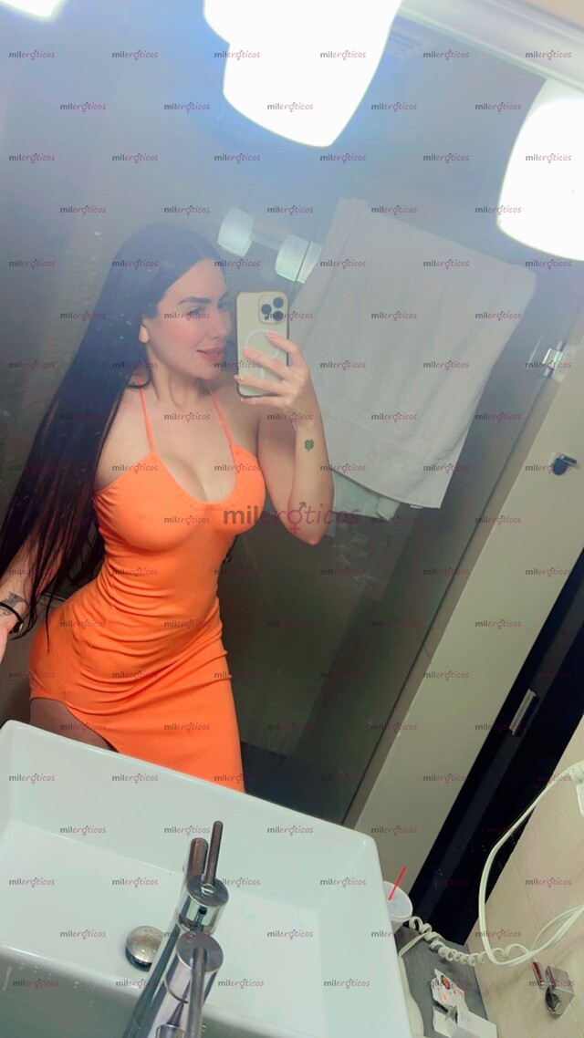 FOTOS DE BLANCA , NALGONA , CARA BONITA SEXY Y MUY COMPLASIENTE