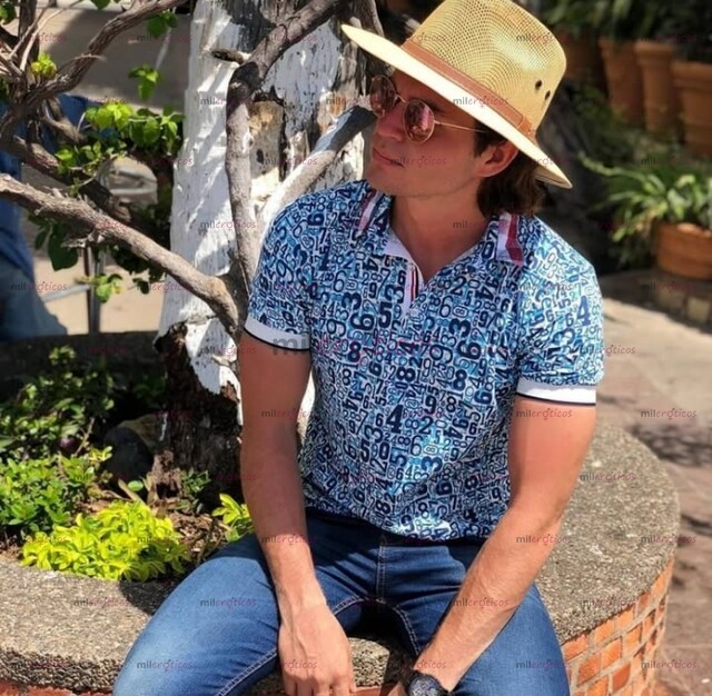 FOTOS DE SOY DAVID PARA MUJERES DE BUEN GUSTO CON GANAS DE DISFRUTAR DE UN JOVEN