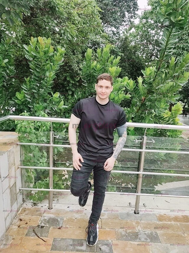 FOTOS DE HOMBRE MAS JISTA TERAPIAS Y DEMÁS A DOMICILIO O SE PONE SITIO