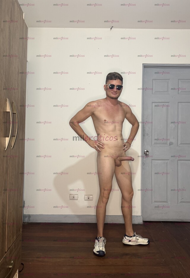 FOTOS DE ESCORT ACT DOTADO 21 CM EN CDMX DEL 11 AL 14 DE JUNIO SOLO PARA SOLVENTES