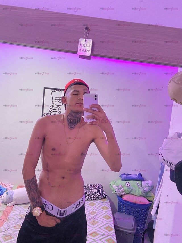 FOTOS DE SOY UN HOMBRE NEA DEMASIADO ARRECHO Y DESCOMPLICADO PONDRÉ TU MENTE A VOLAR