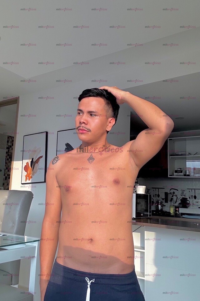 FOTOS DE JOVEN PASIVO Y MACHITO PARA PASAR UN BUEN RATO