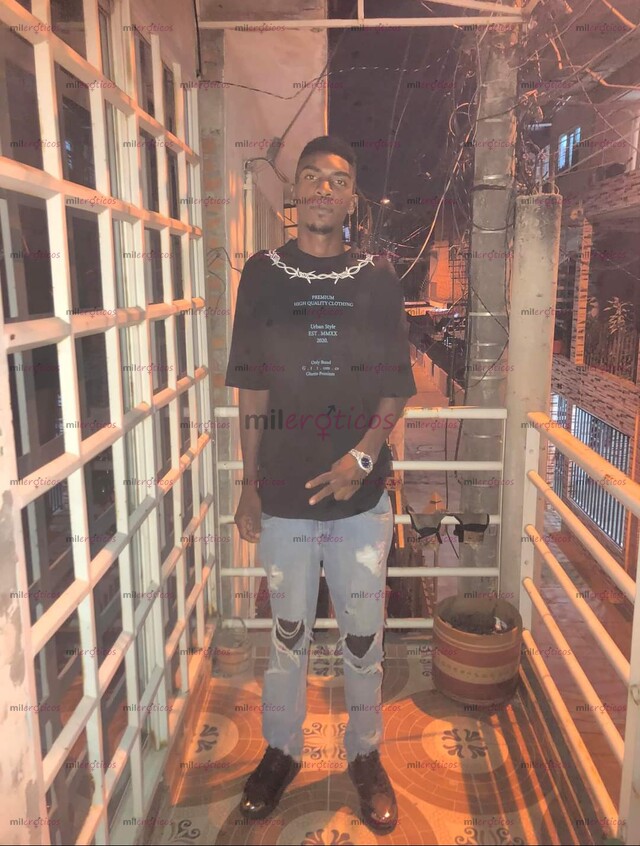 FOTOS DE MORENO CALEÑO HOT COMPLACIENTE FETICHERO