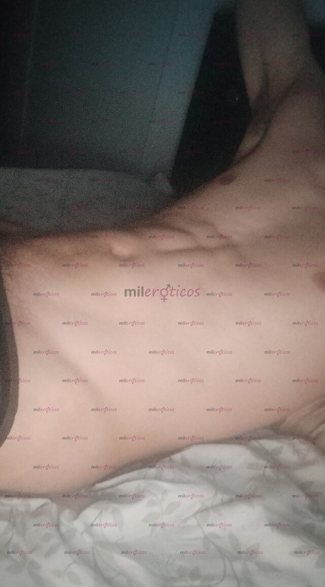 FOTOS DE CHICO DELGADO VERSATIL VERGON MUY COMPLACIENTE Y SUMISO