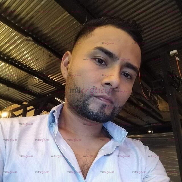 FOTOS DE BARBUDITO, LECHERO BUENA VERGA , HIGIÉNICO COMPLACIENTE MAMO CULITO SUPER RICO