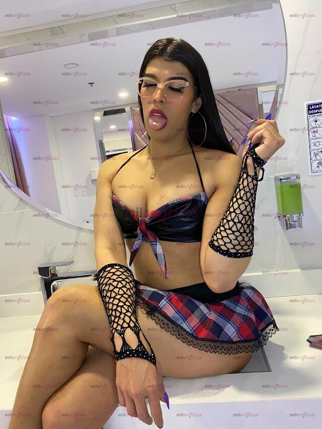 FOTOS DE JOVENCITA PELINEGRA SEXY Y HERMOSA DISPUESTA PARA QUE ME HAGAS TODA TUYA