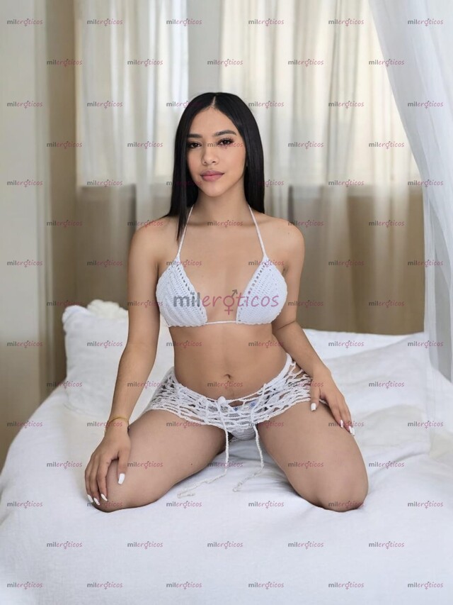 FOTOS DE DAKOTA FLACA VOLUPTUOSA NATURAL CULO GRANDE