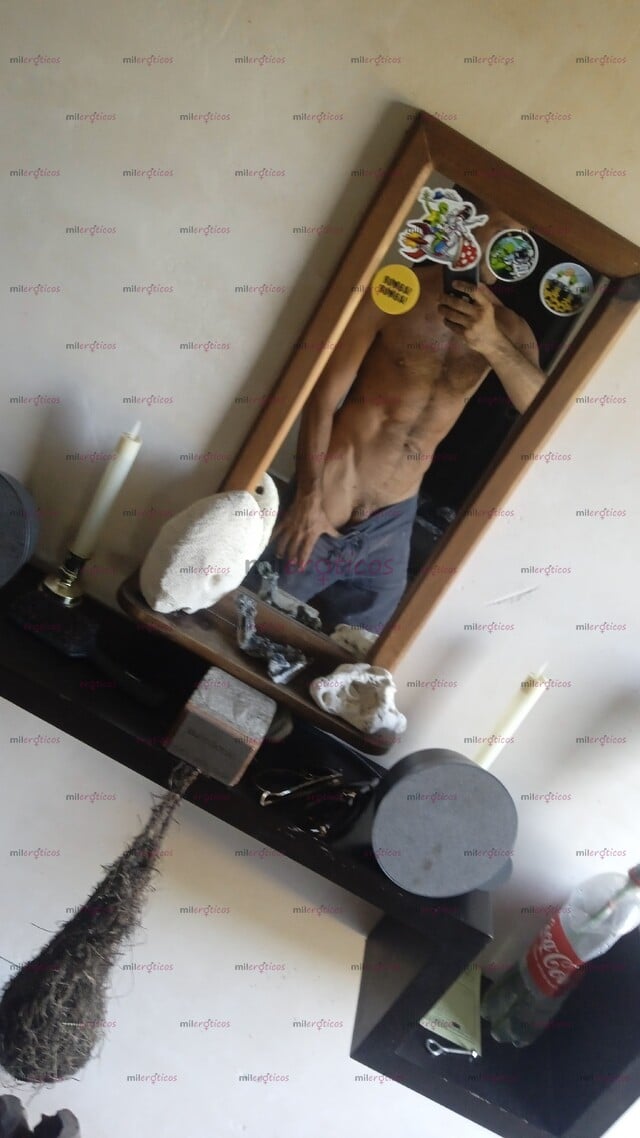 FOTOS DE SERVICIO SOLO A MUJERES SI ESTÁS BUSCANDO UN HOMBRE ESTE ES EL PERFIL!!