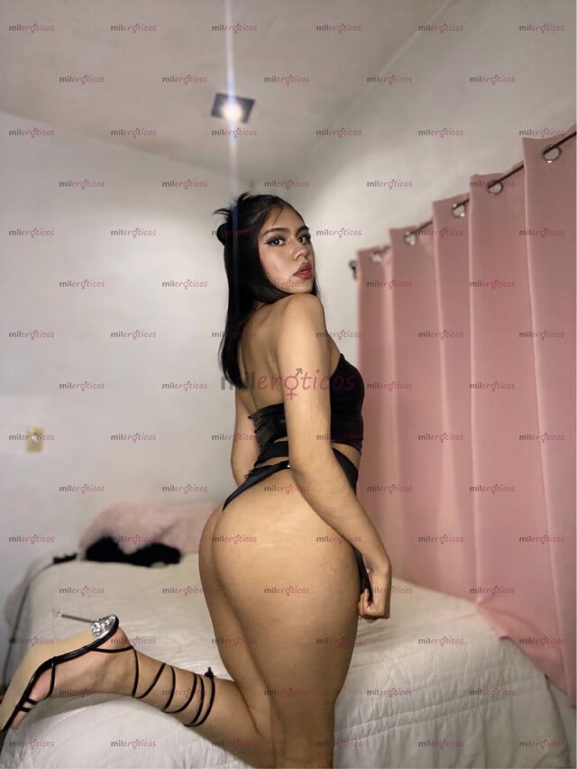 FOTOS DE DENNY TRANS CALIENTE Y FEMENINA 20 AÑOS. AMBOS ROLES