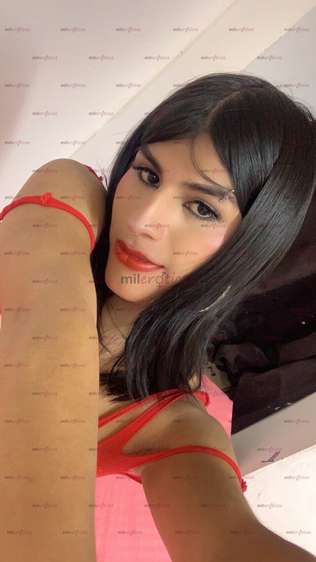 FOTOS DE NIÑA TRANS, SÚPER FEMENINA TOTALMENTE COMPLACIENTE 19 AÑOS