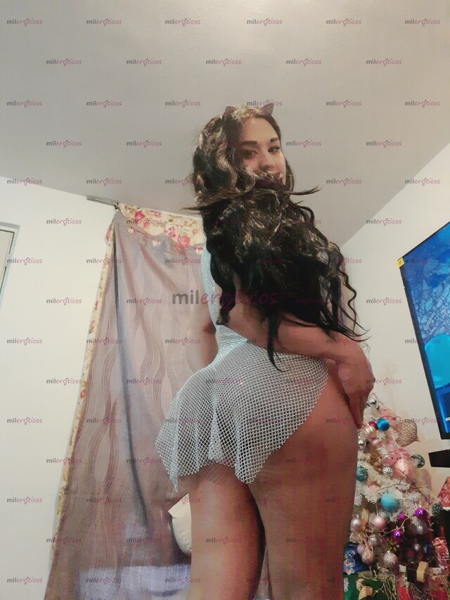 FOTOS DE 100% REAL HERMOSA Y SEXY TRANSEXUAL SUPER HOT