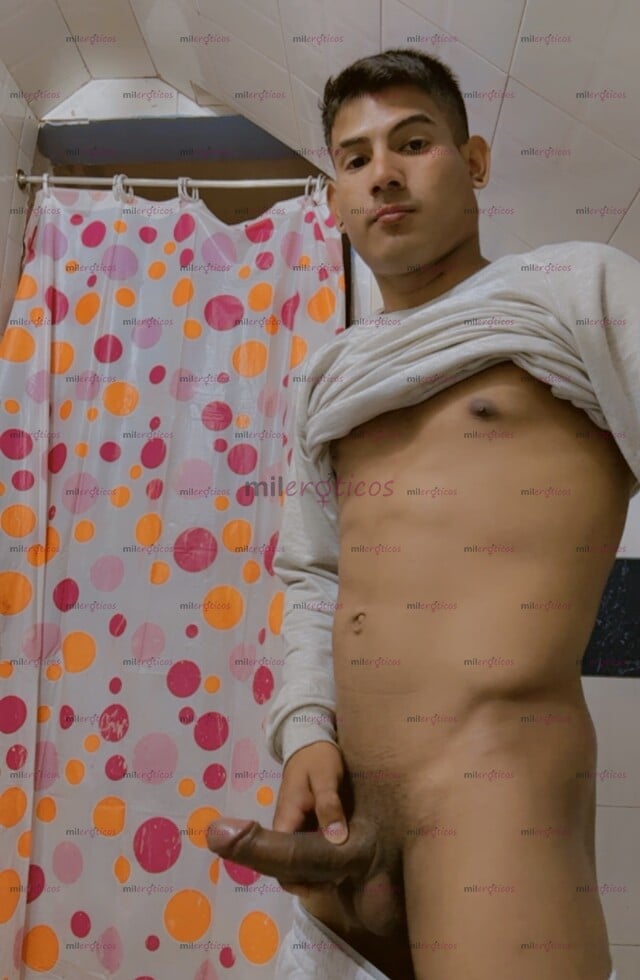 FOTOS DE JOVEN MORBOSO FETICHISTA LISTO PARA COMPLACERTE