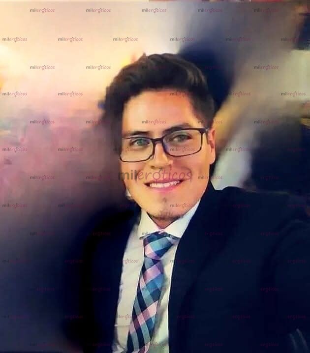 FOTOS DE GIGOLÓ GRATUITO ÚNICAMENTE A SEXO FEMENINO.