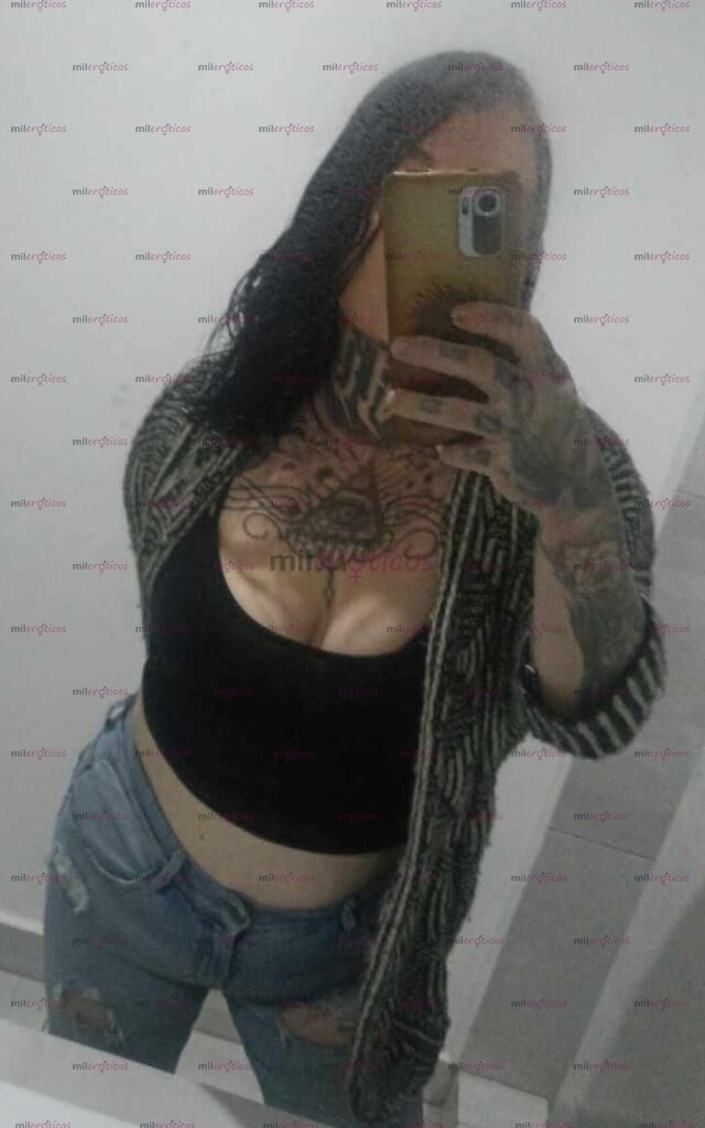 FOTOS DE GUSTAS DE LAS MUJERES MUY BLANCAS, TATUADAS Y CURVIS, ENTONCES VEN CONMIGO