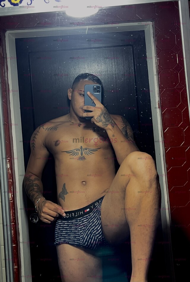 FOTOS DE VARONIL LECHERO DOTADO Y MORBOSO SÚPER CALIENTE