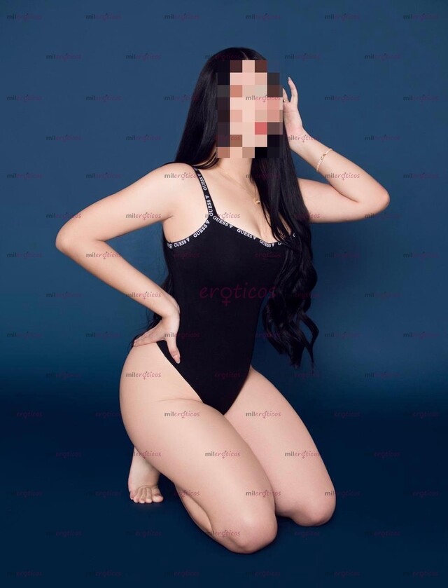 FOTOS DE ARDIENTE Y ATREVIDA, CON GANAS DE COMPLACERTE AMOR !!