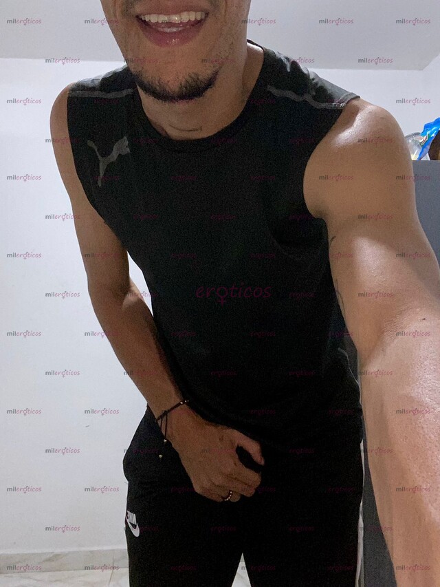 FOTOS DE DAMIÁN SÁNCHEZ JOVEN COMPLACIENTE PARA CUMPLIR TUS CAPRICHOS SEXUALES