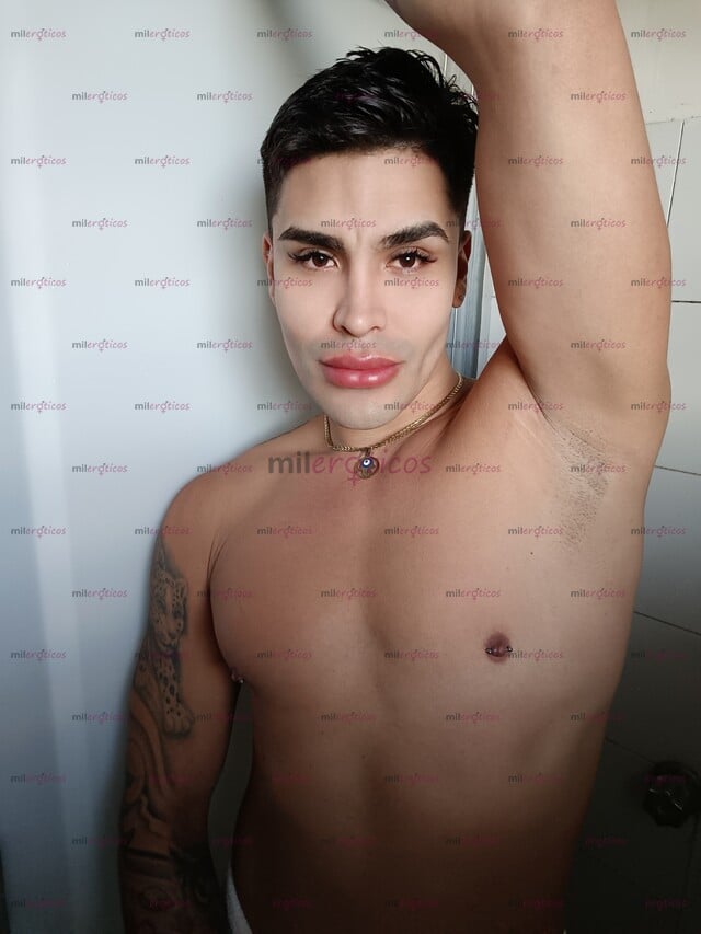 FOTOS DE HERMOSO CHICO ALTO EXCELENTE PORTE CHICO PORNO XXX DISPONIBLE