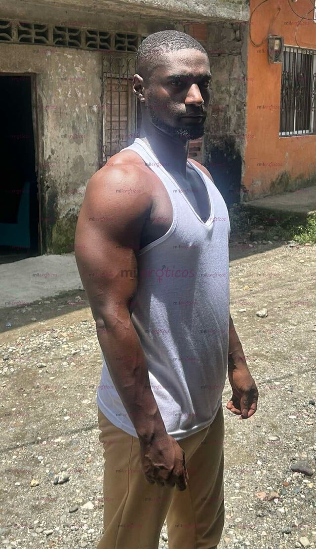 FOTOS DE NEGRO ATLÉTICO CON GANAS DE DAR BUENA VERGA! LECHERO TRÍO SALIDAS AMANECIDAS VEN