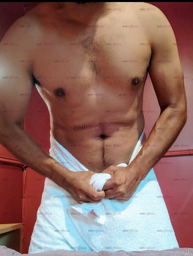 FOTOS DE GIGOLO PROFESIONAL. GUAPO, DOTADO Y MUY LIMPIO. MENTE ABIERTA