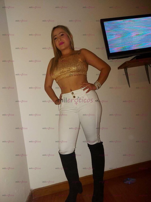 FOTOS DE CARA DE ÁNGEL CUERPO DE DIOSA LA REINA DE LAS CHUPADAS