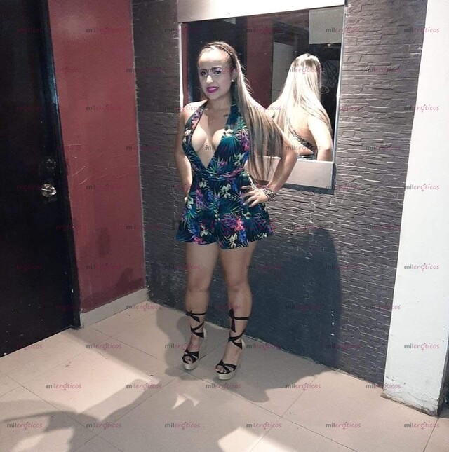 FOTOS DE CARA DE ÁNGEL CUERPO DE DIOSA LA REINA DE LAS CHUPADAS