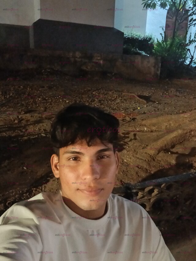 FOTOS DE CHICO NUEVO EN LA CUIDAD CON PORTE DE ATLETA Y DOTADO