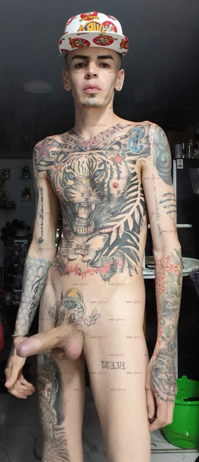 FOTOS DE FLACO VERGON TATUADO BLANCO ACTIVO MORBOSO FETICHERO