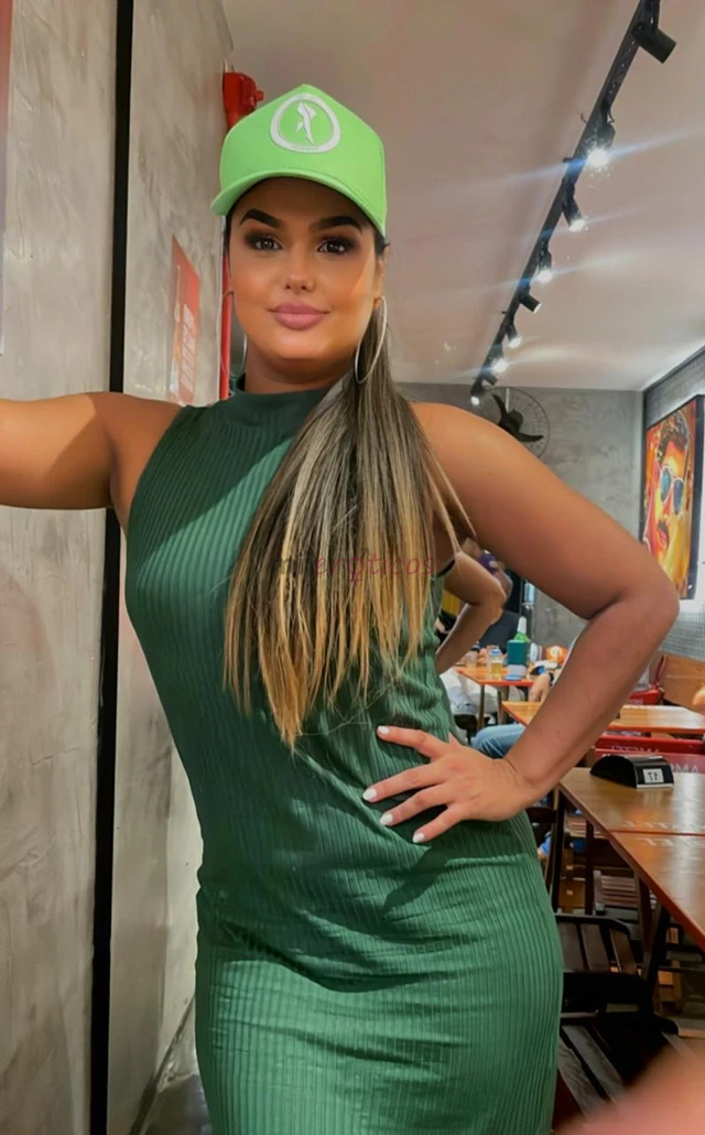 Trabalho com massagem tantrica nuru relaxante e terapeutica esta cansado do trabalho quer relaxar minha massagem e feita com muito carinho e com muita...