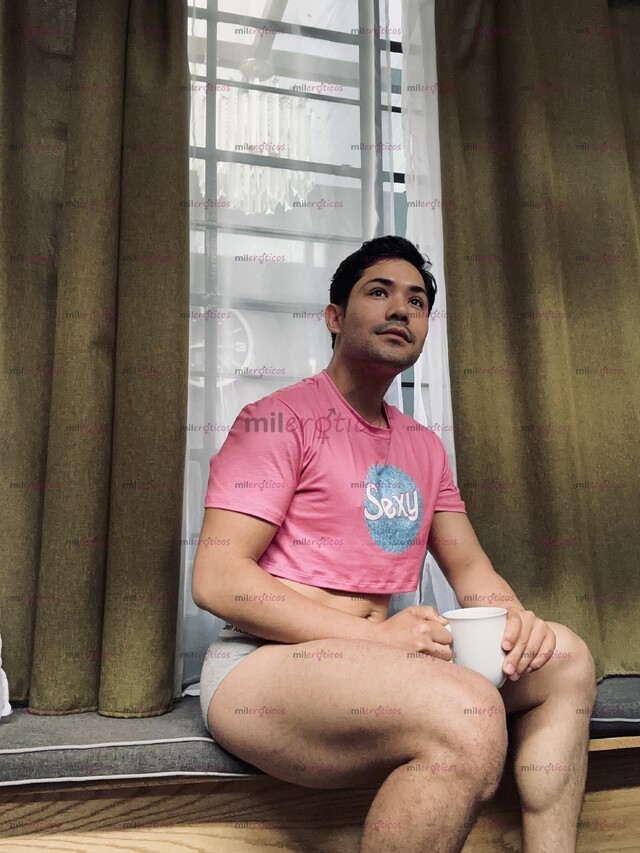 FOTOS DE ENERGÍA FEMENINA QUE SEDUCE, LENCERÍA Y CONEXIÓN REAL.