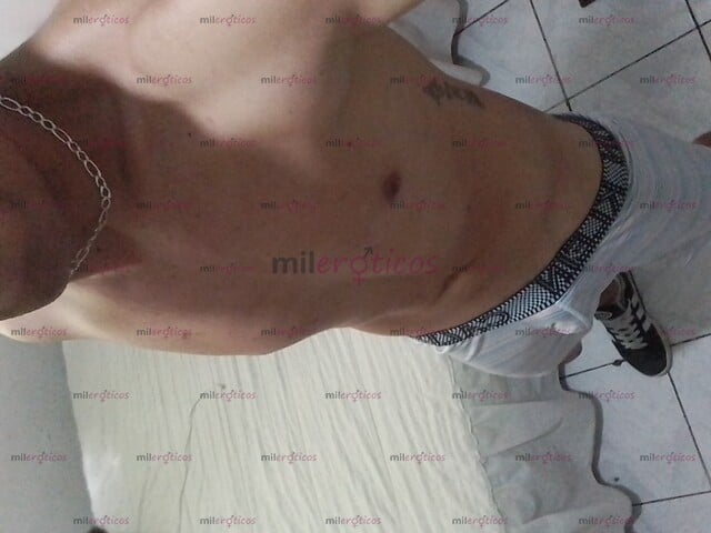 FOTOS DE HOLA SOY KEVIN VENGO PARA DÁRTE EL MEJOR MASAJES TÉTRICO SOLO PARA DAMAS SOLO M