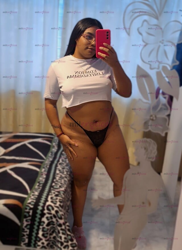 FOTOS DE MORENA VENEZOLANA TROSUDA CON EL MEJOR TRATO DE NOVIOS. ANAL BIEN RICO