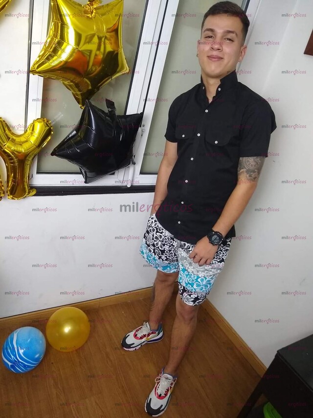 FOTOS DE POLLO VERSATIL PASIVO CULON DISPUESTO A COMPLACERTE EN TODO.