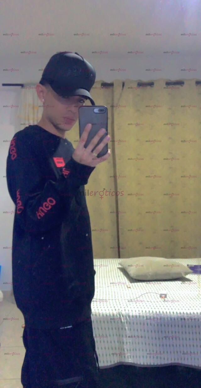 FOTOS DE JOVEN SERIO REAL MEDELLÍN COLOMBIA ESPERO TU MENSAJE.