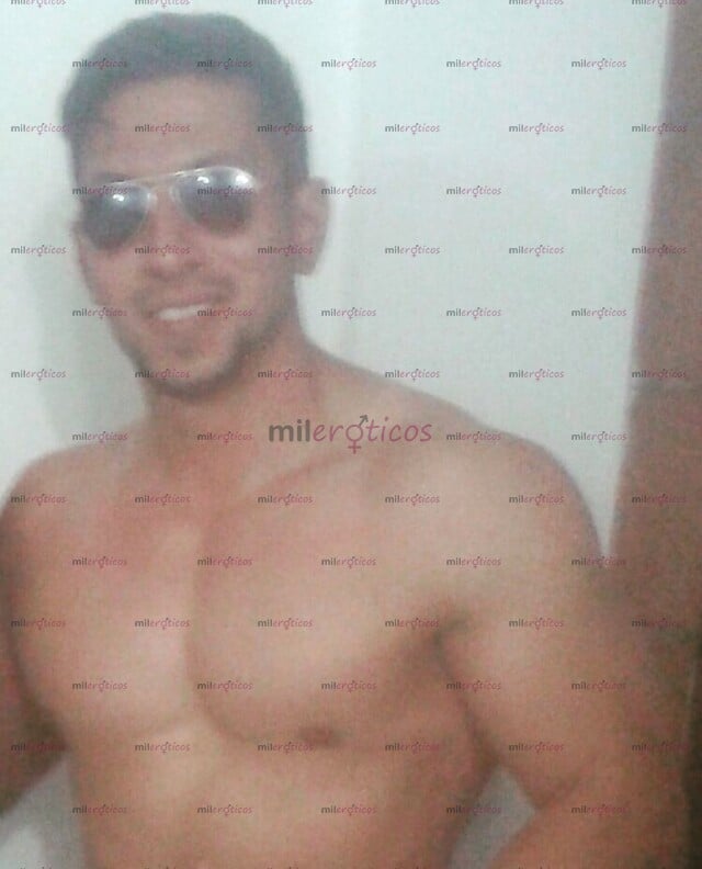 FOTOS DE REALIZÓ MASAJES RELAJANTES, DESCONTRACTURANTES Y ERÓTICOS