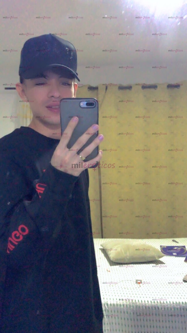 FOTOS DE SOY NIÑO JOVEN DISCRETO, MOMENTO REAL MEDELLÍN