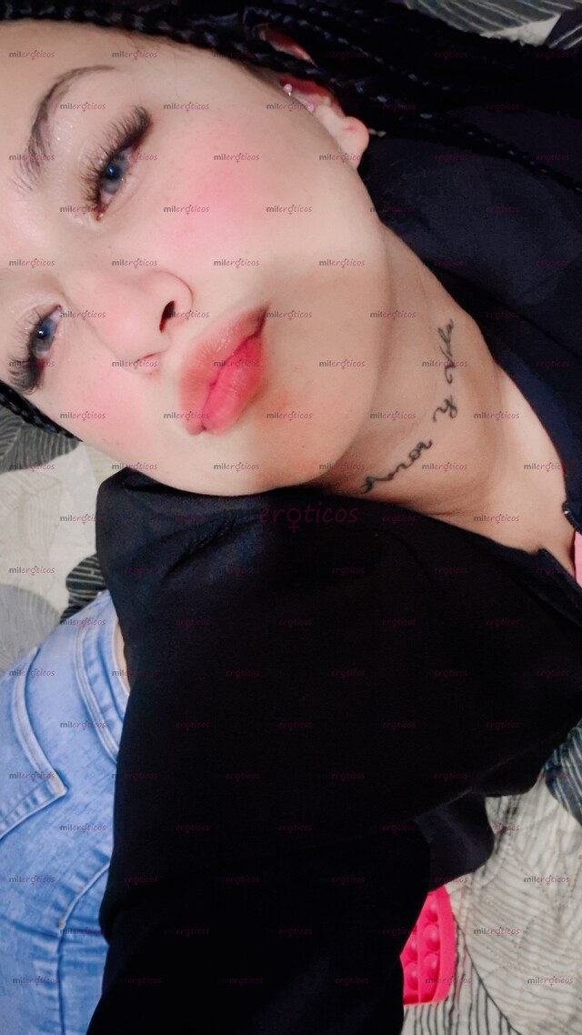 FOTOS DE MAVEL HERMOSA JOVEN EDUCADA DE COLA GRANDE, DIOSA DEL SEXO