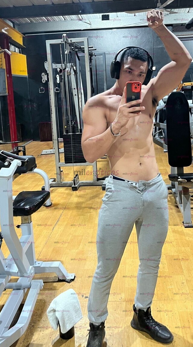 FOTOS DE LEONEL, DISPONIBLE PARA CONSENTIRTE COMO MERECES.