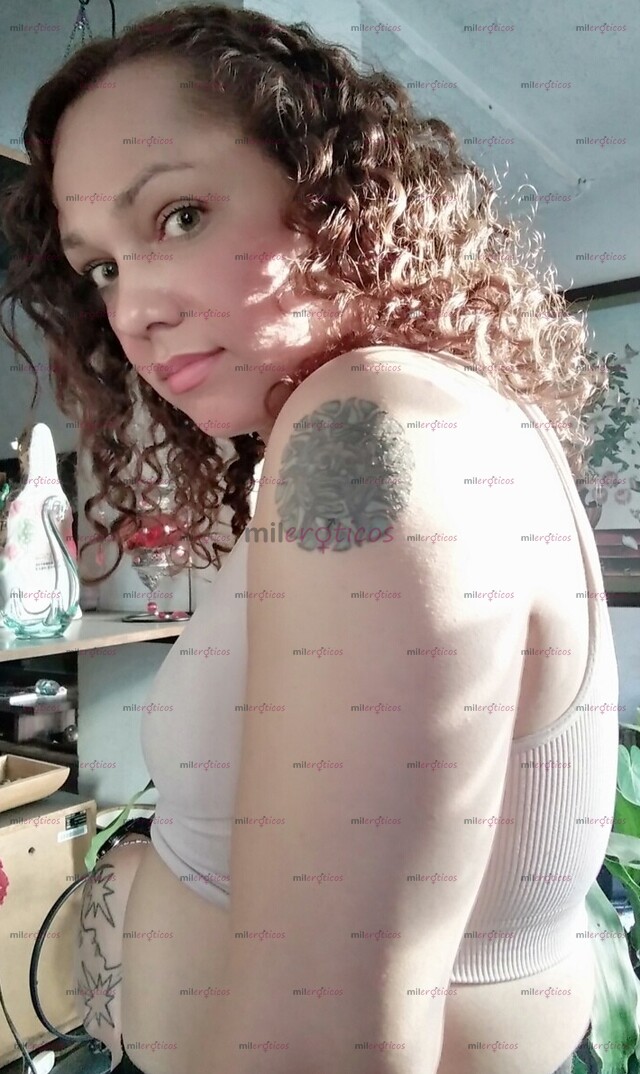 FOTOS DE SI ME ACARICIAS EL CHIMBO ME VENGO A CHORROS!!....