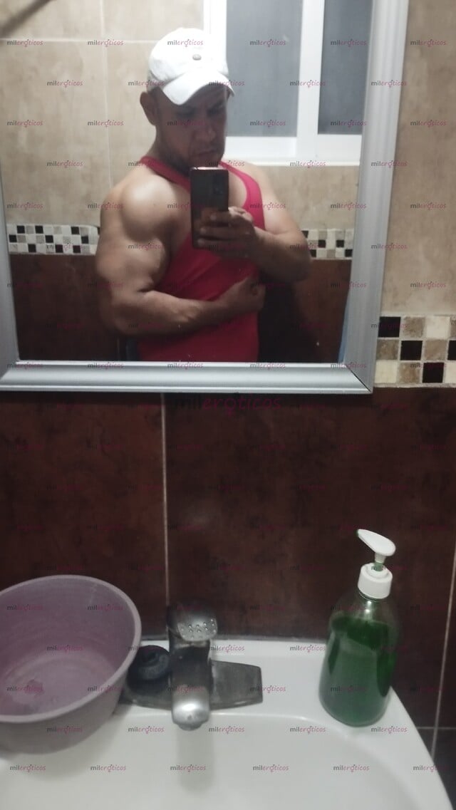 FOTOS DE HOLA, HE VISTO TU PERFIL HOLA SOY LEÓNBLANCO UN CHICO MUY CALIENTE Y COMPLACIENT