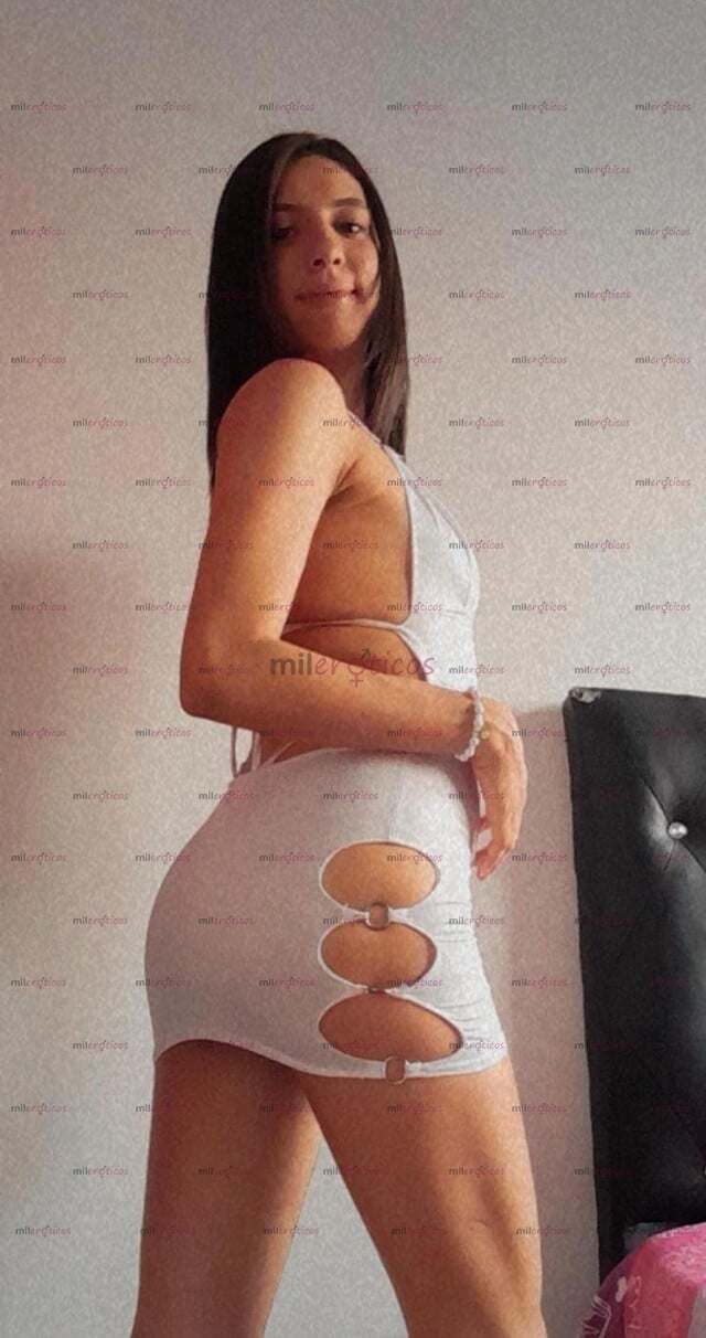 FOTOS DE FLACA ARDIENTE Y SENSUAL CON DESEOS DE COMPLACERTE