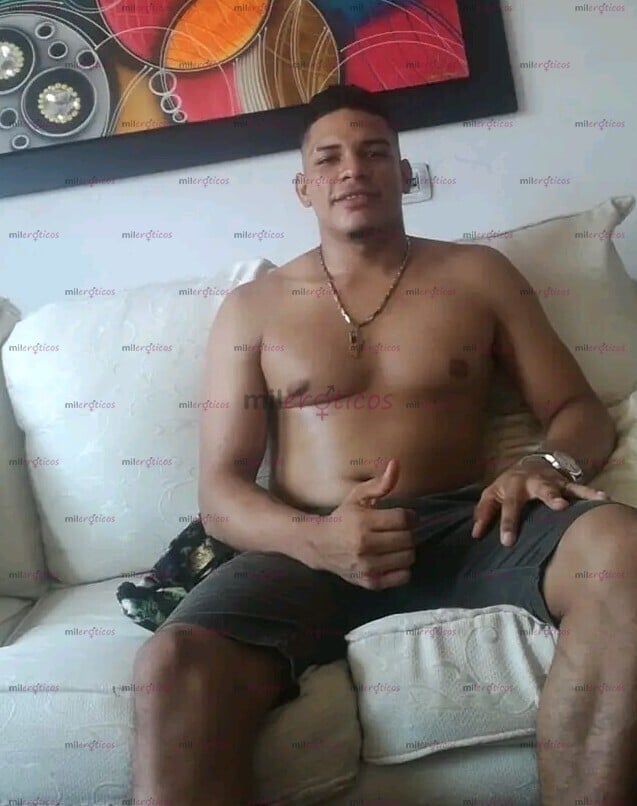 FOTOS DE SOU COSTEÑO VERGON ME MIDE 17 CM SOY MUSCULOSO GUAPO AMABLE DECEBTE Y MUY CALIE