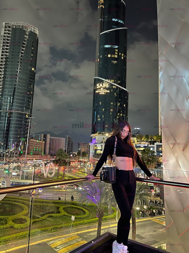 FOTOS DE LA NIÑA MÁS BONITA DE PASEO EN TU CIUDAD ,EXQUISITA NIÑA SIN EDICIONES
