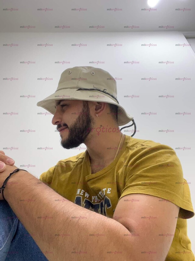 FOTOS DE HOLA SOY ALEJANDRO MASAJISTA Y ACOMPAÑANTE MAYOR INFO WHATSAPP