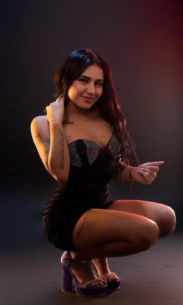 FOTOS DE HOLA MUCHO GUSTO MI NOMBRE ES GERAL TENGO 18 AÑOS Y SOY MUY APRETADA
