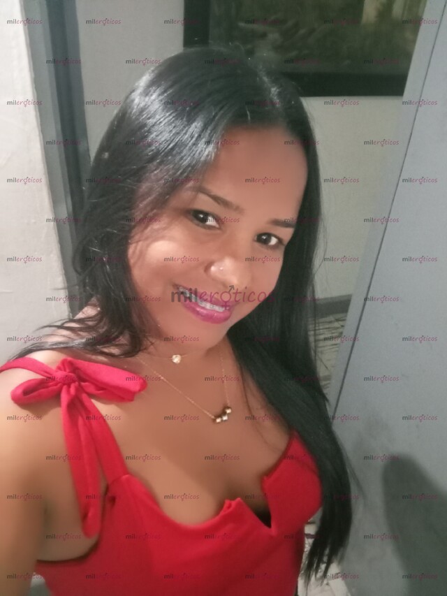 FOTOS DE SOY UNA MORENA MUY ATRACTIVA ESTARÉ DISPONIBLE PARA ATENDERTE